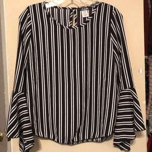 Black striped top bell sleeves size M gently worn